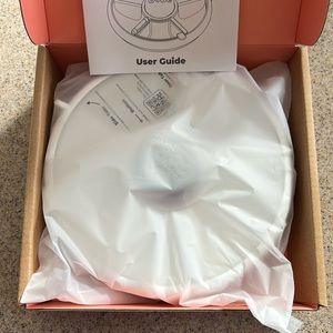 Gone Spinner snack container